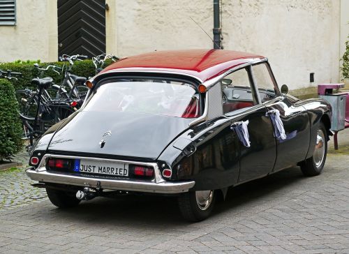 citroen ds19 wedding car