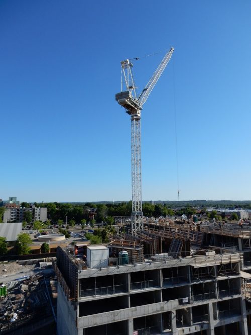 city construction crane