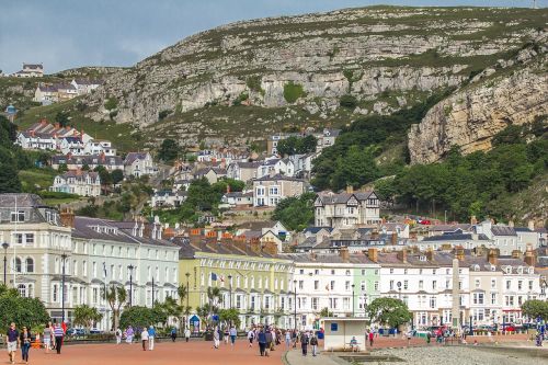 city rocks wales