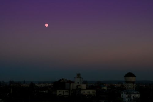 city luna in the evening