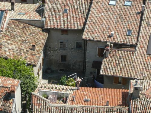 city houses italy