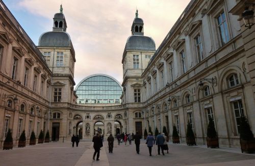 city ​​hall lyon architecture