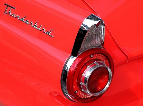 classic taillight design style