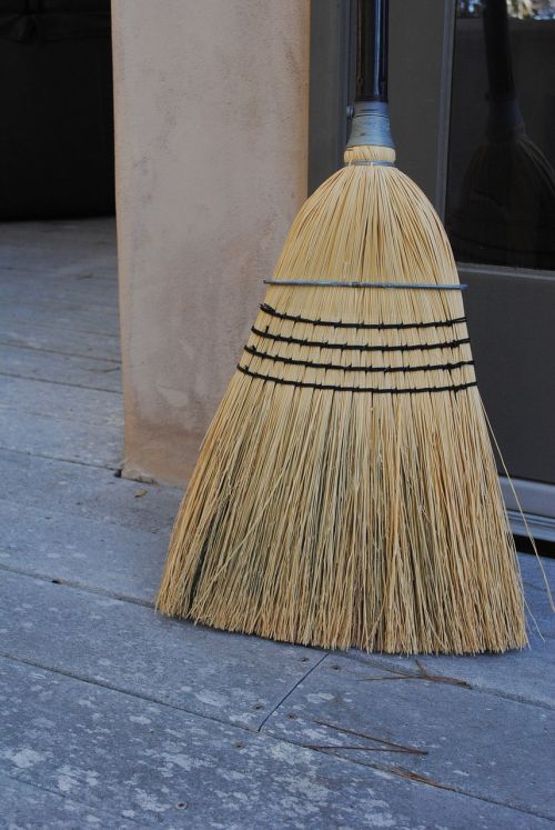 clean broom simple life