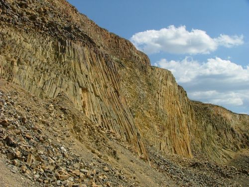 cliff stone quarry