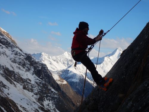 climb prussik knot high mountains