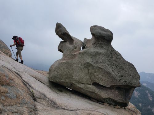 climbing bukhansan mountain rock
