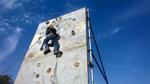 climbing wall climb artificial