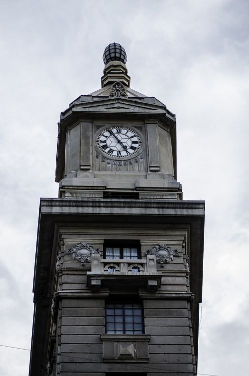 clock architecture blue sky