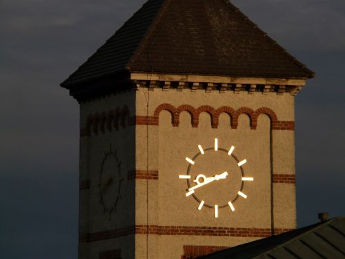 clock clock tower time