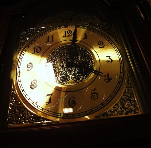 clock old time