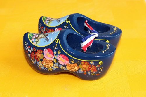 clogs decorative dutch