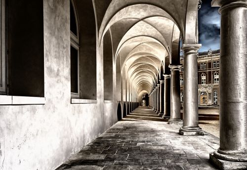 cloister monastery courtyard