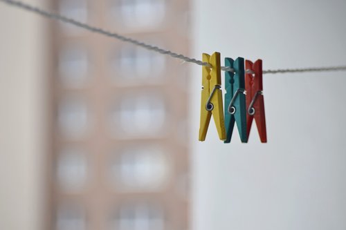 clothesline  pin  linen