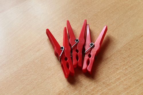 clothespins red clamp