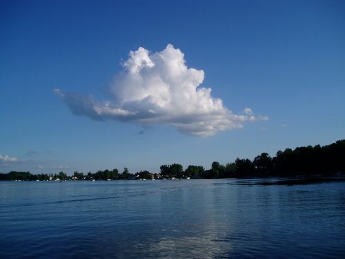 cloud lake water
