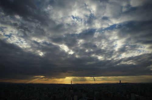 cloud tsutenkaku osaka