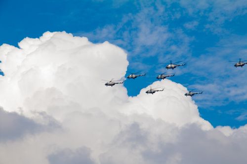 clouds helicopters aircraft