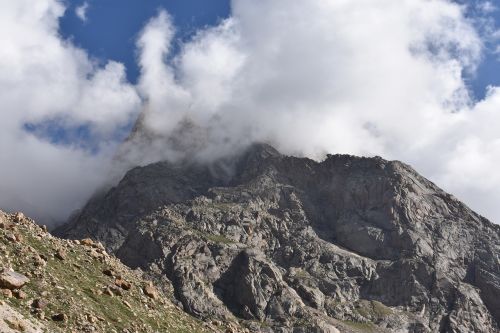 clouds hills mountains