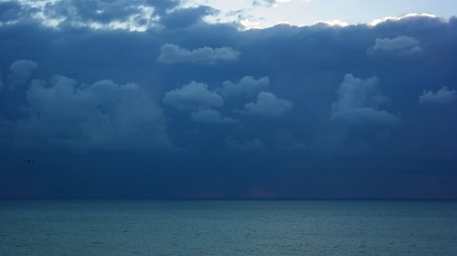 clouds  ocean  thunderstorm