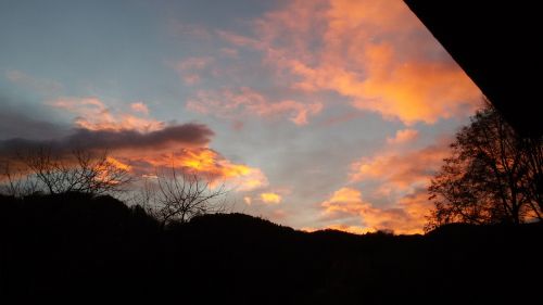 clouds evening red