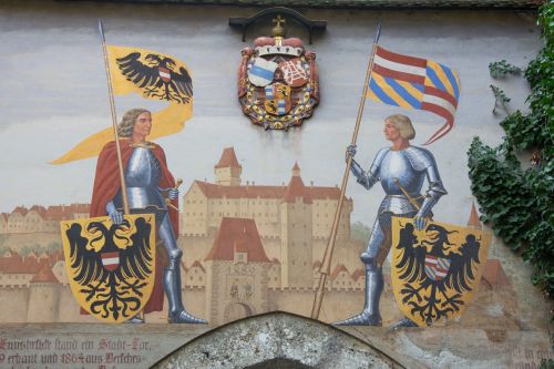 coat of arms city gate steyr