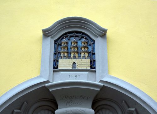 coat of arms ornament house facade
