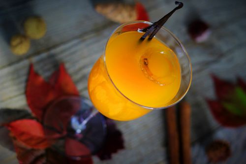 cocktail fruit juice vanilla