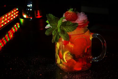 cocktail strawberry margarita strawberry