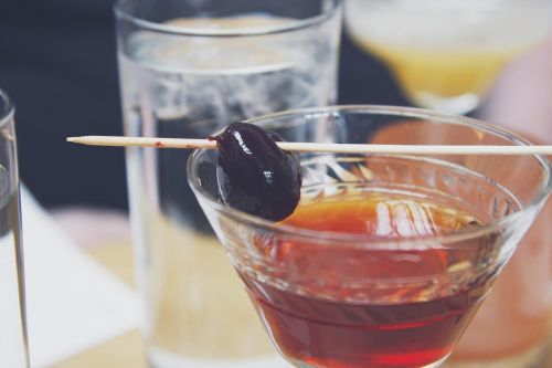cocktail beverage cherry