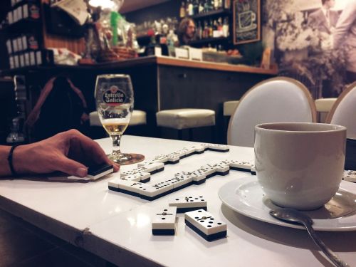 coffee domino bar