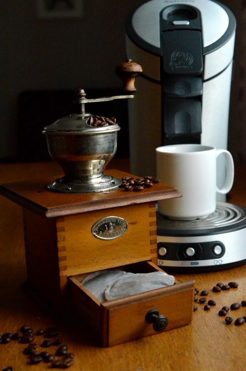 coffee grinder coffee pads