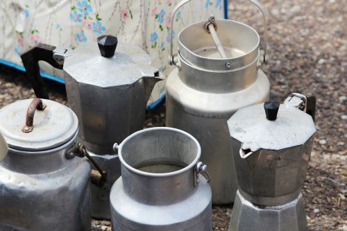 coffee maker pot milk
