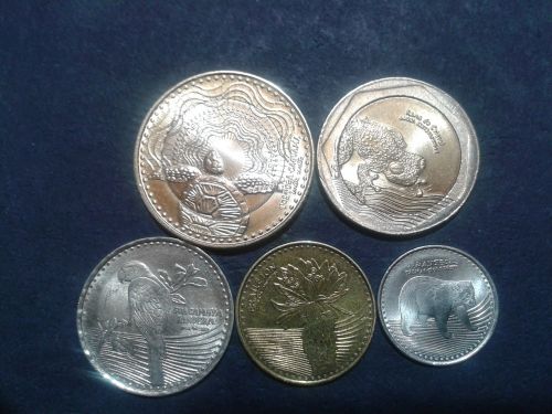 coins colombia money
