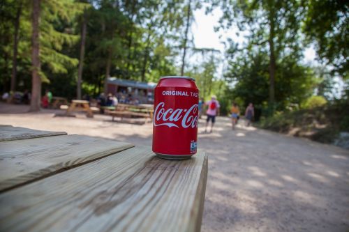 coke coca-cola glance
