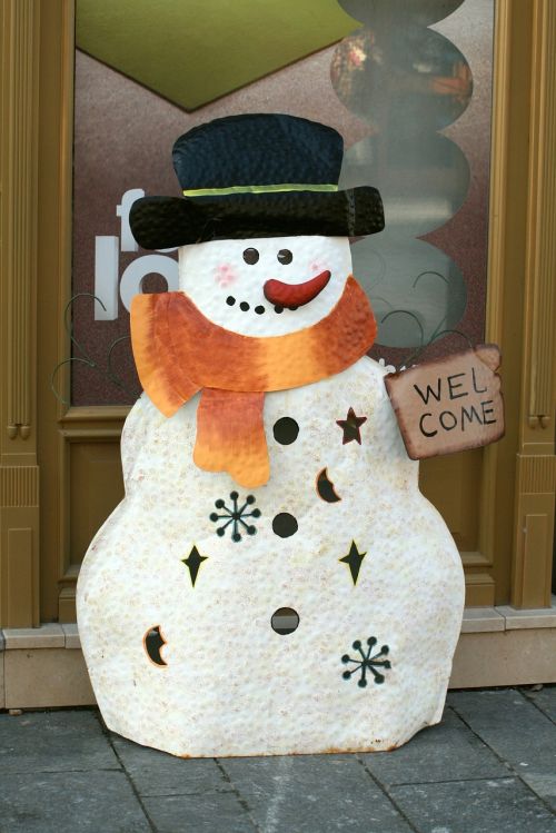 cold winter snowman