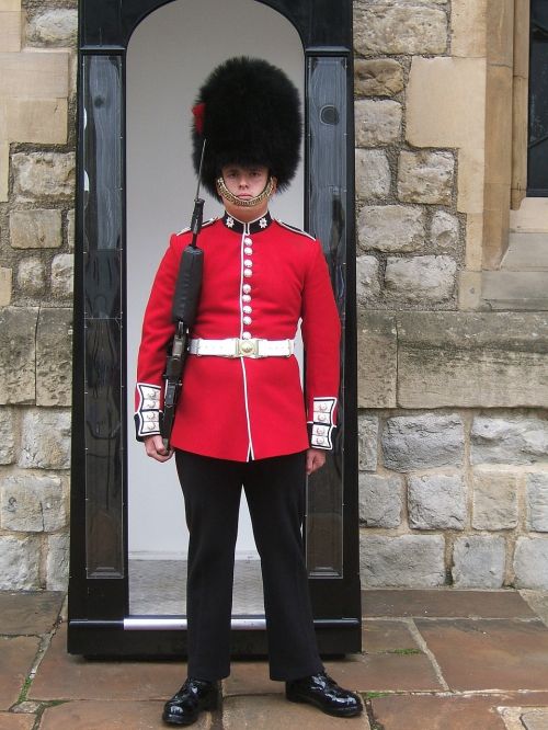 coldstream guard tower of london historical