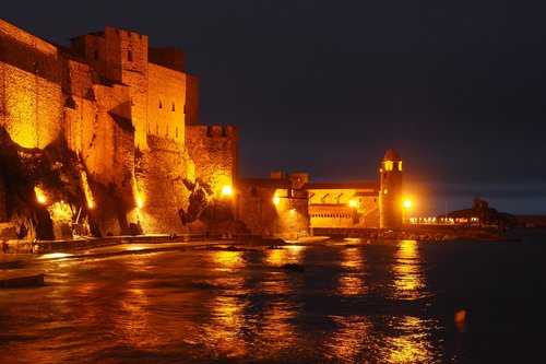 collioure  night  france