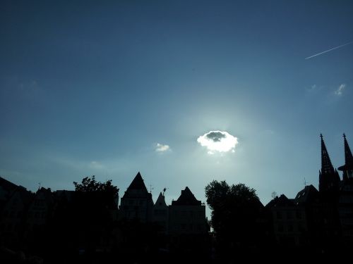 cologne cloud sky