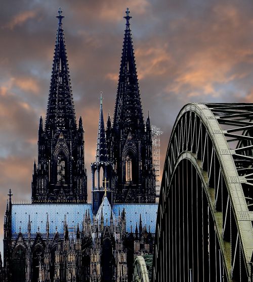 cologne cathedral hohenzollern bridge arches