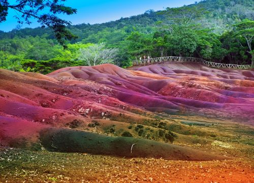 color sands chamarel