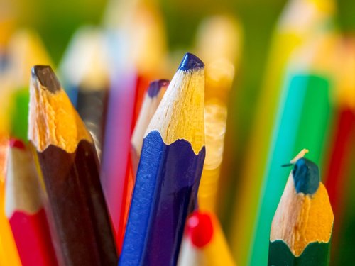 color  desktop  color pencils