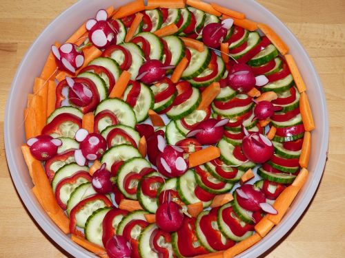 colorful salad healthy