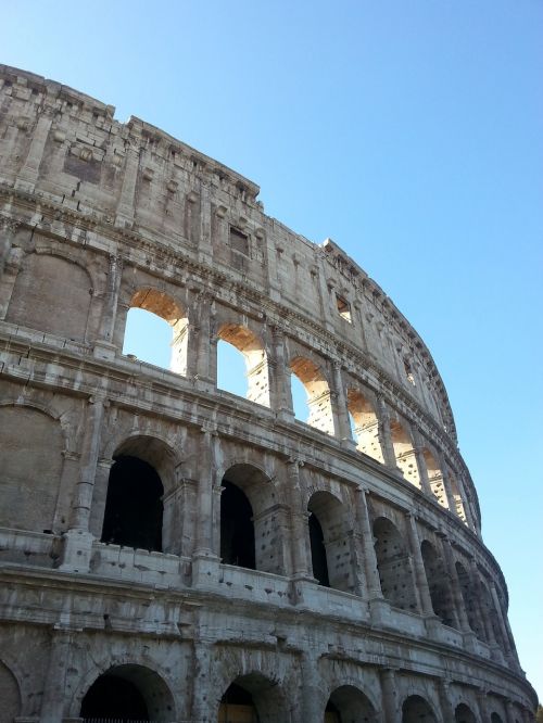 colosseum rome italy