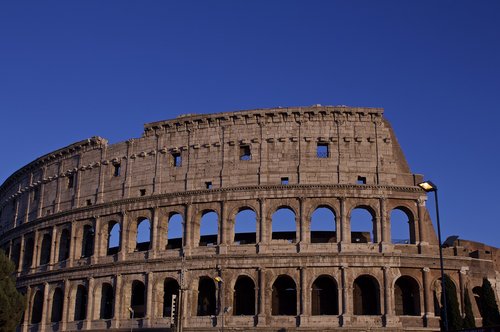 colosseum  rome  italy