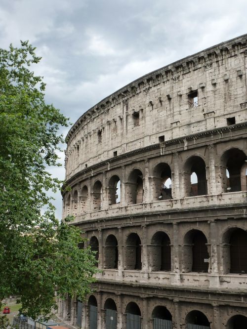 colosseum rome architecture