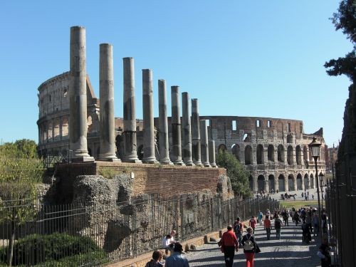 colosseum rome columnar