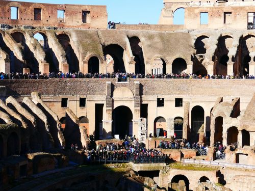 colosseum rome amphitheater