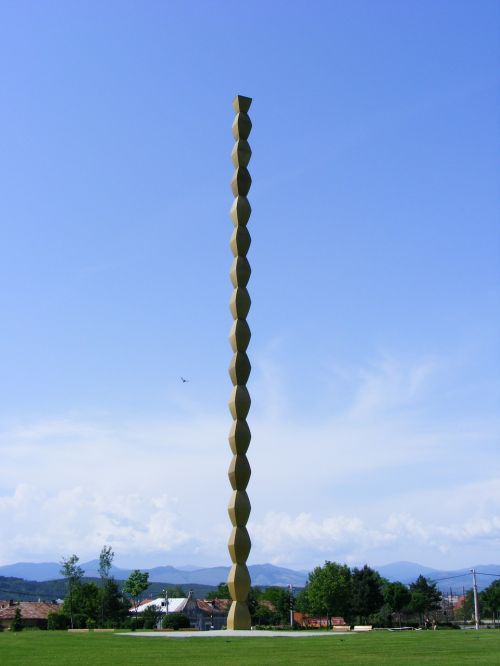 column sculpture brancusi