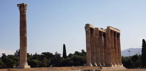 columns  greece  pillar